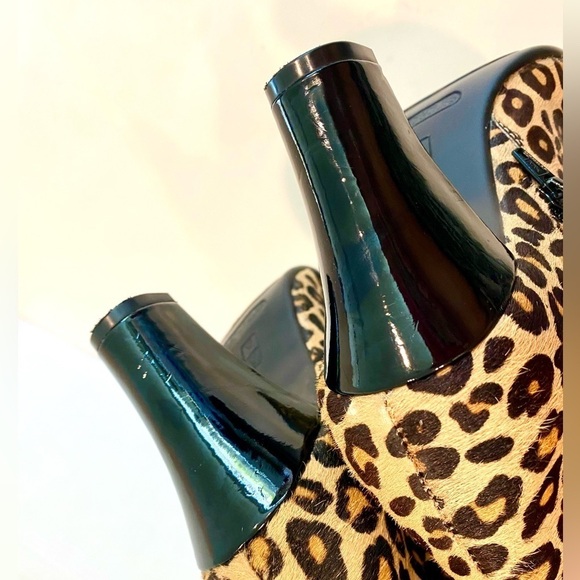Aerosoles Patrol Car Leopard Print Ankle Boots Diamond Flex Outsole Size 7 M - Picture 11 of 13